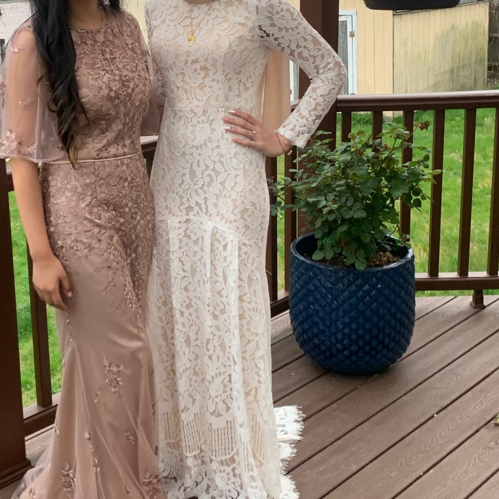 Lulus white lace dress